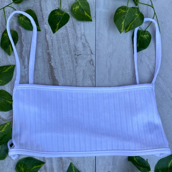 PrettyLittleThing Backless Cropped Festival Tank Top PLT ribbed Cami Strapped - Picture 1 of 8